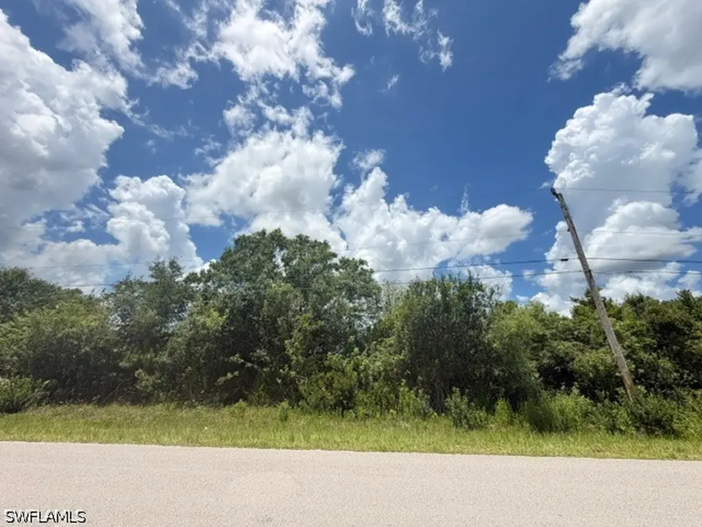 5195 46th Street NE Naples FL 34120