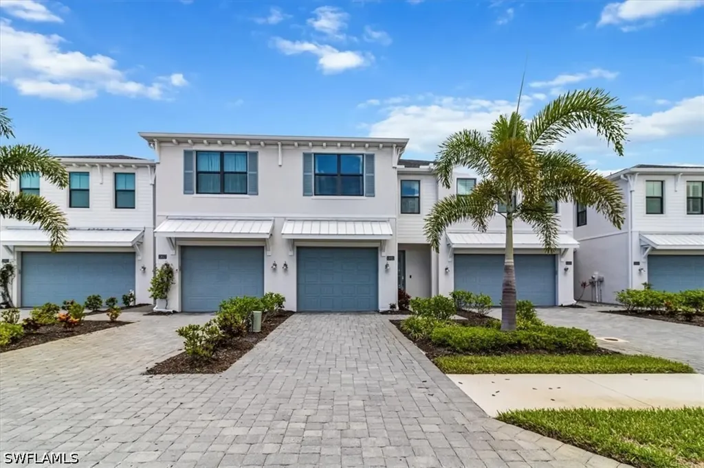 13021 Pembroke Drive Naples FL 34105