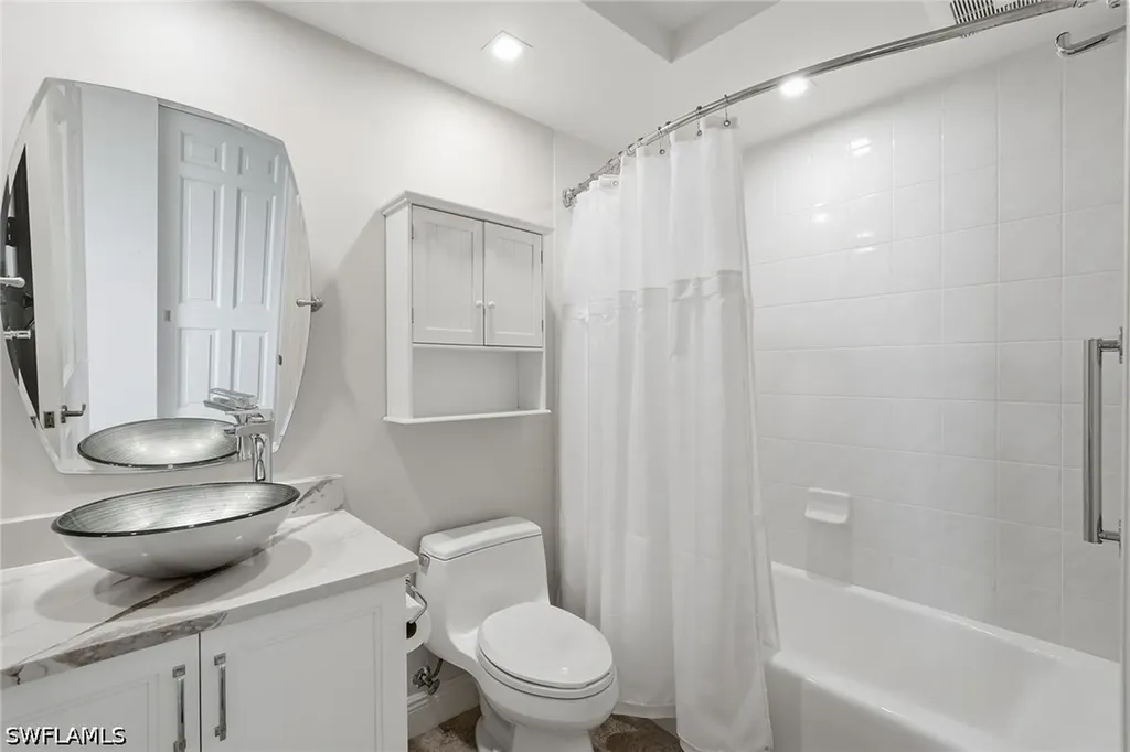 4875 Pelican Colony Boulevard Bonita Springs FL 34134