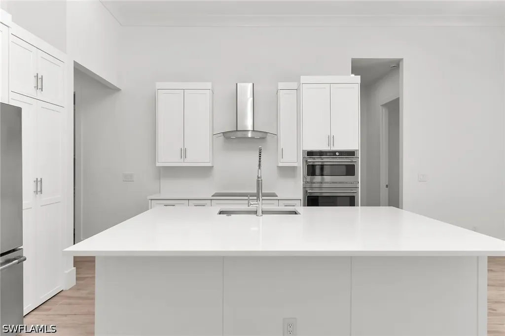 60 Tahiti Road Marco Island FL 34145
