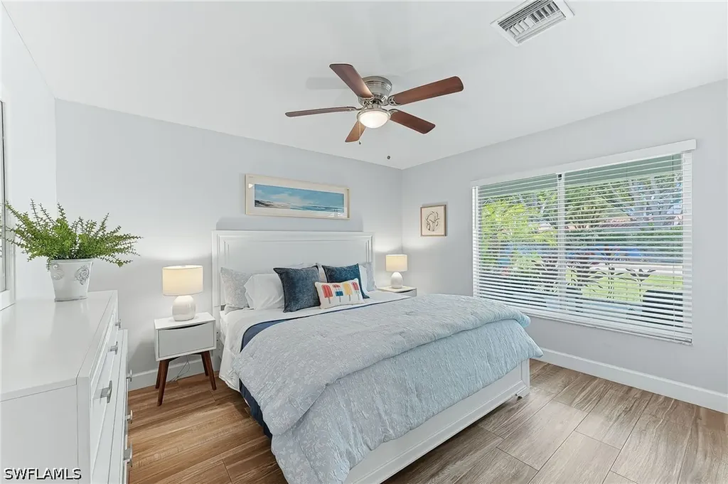737 91st Avenue N Naples FL 34108