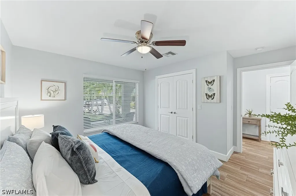 737 91st Avenue N Naples FL 34108