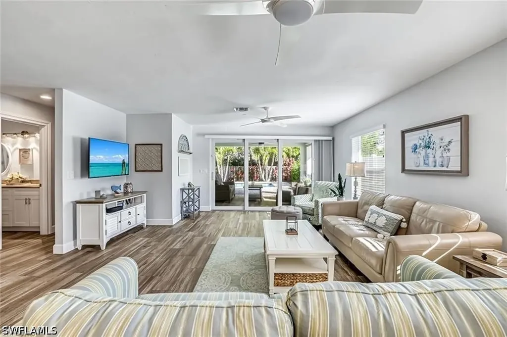 737 91st Avenue N Naples FL 34108