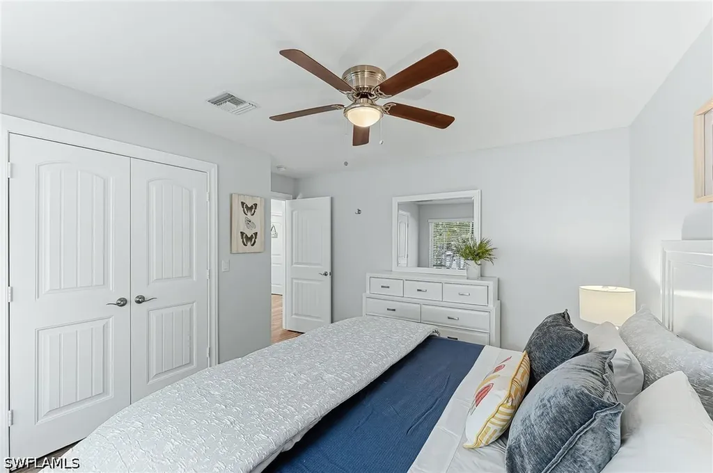 737 91st Avenue N Naples FL 34108