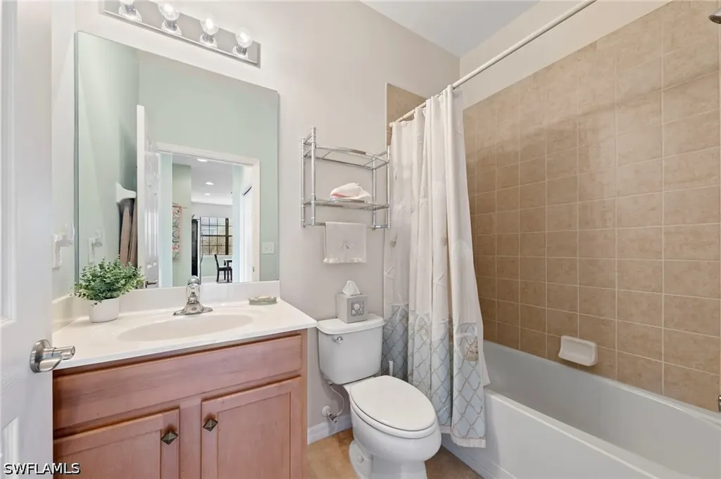 3712 Pino Vista Way Estero FL 33928