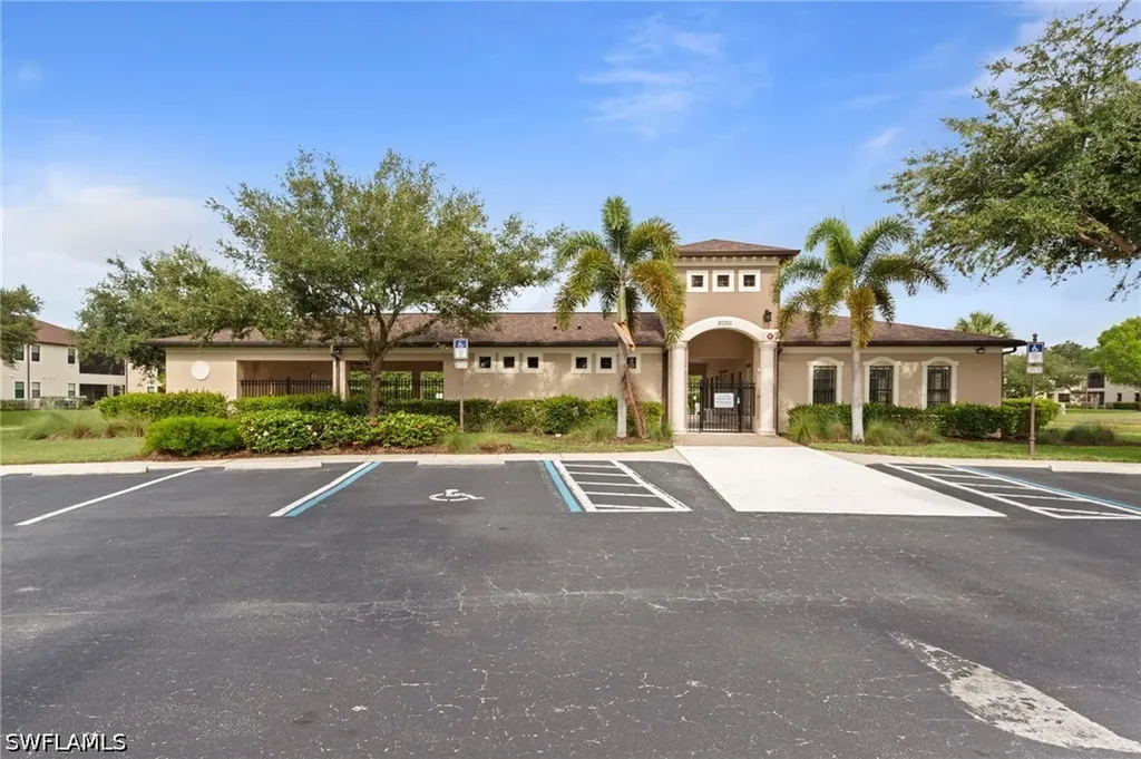 3712 Pino Vista Way Estero FL 33928