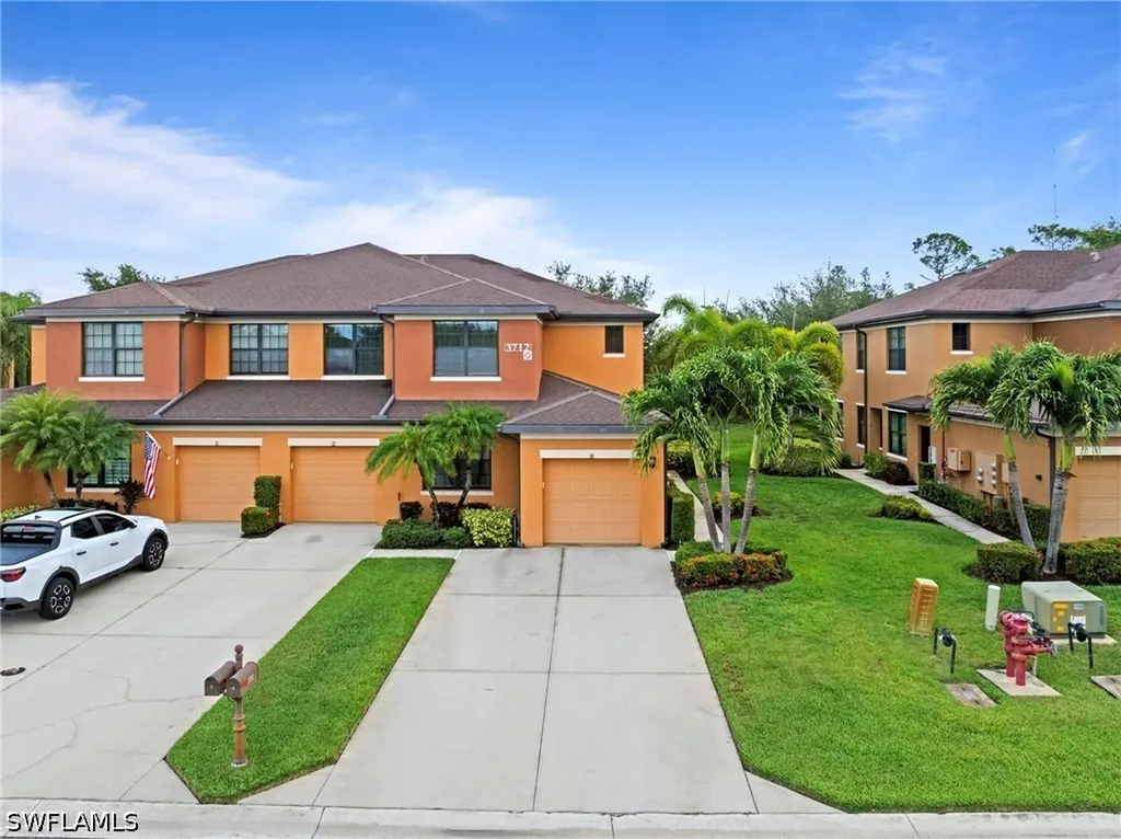 3712 Pino Vista Way Estero FL 33928