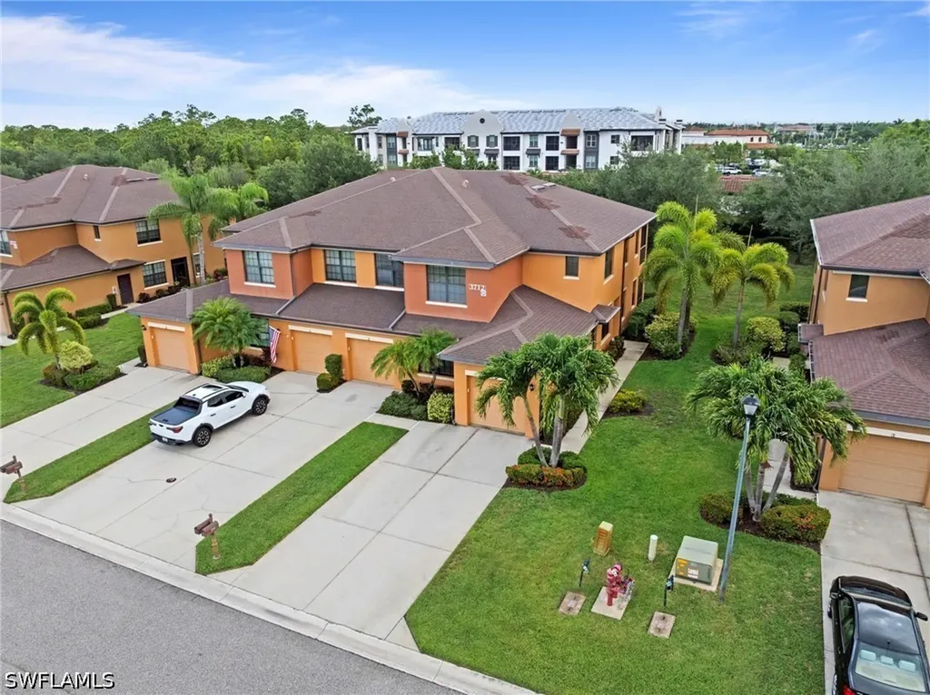 3712 Pino Vista Way Estero FL 33928