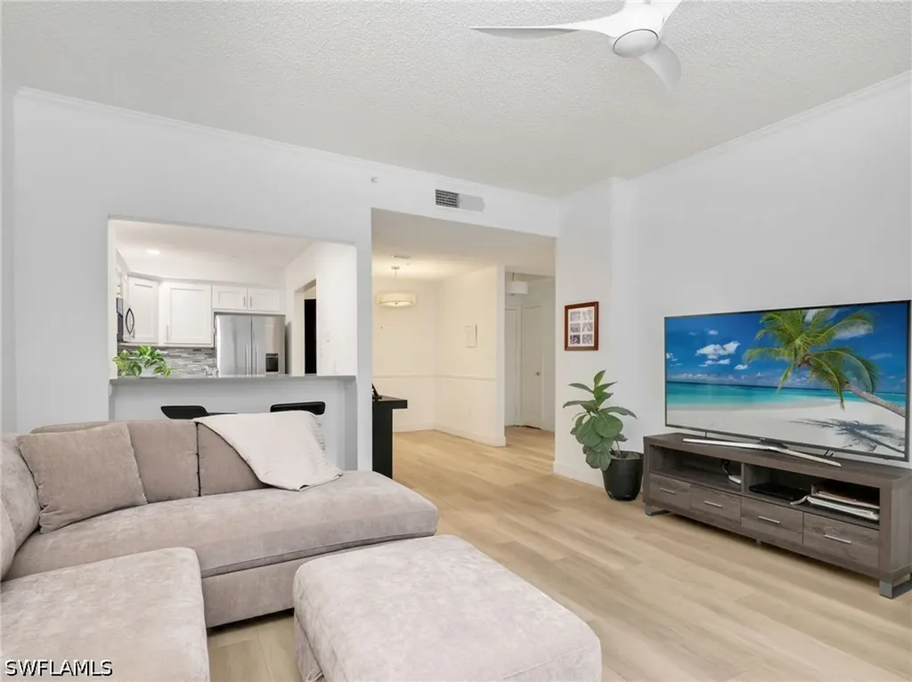 201 Arbor Lake Drive Naples FL 34110