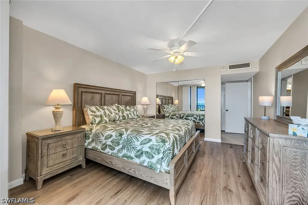 440 Seaview Court Marco Island FL 34145