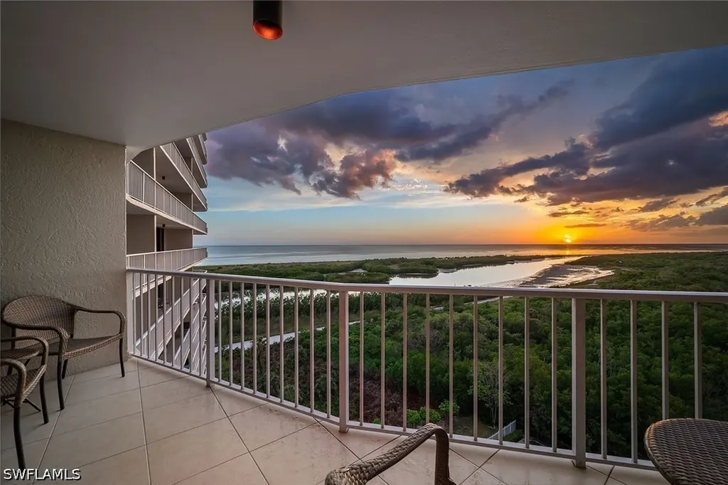 440 Seaview Court Marco Island FL 34145
