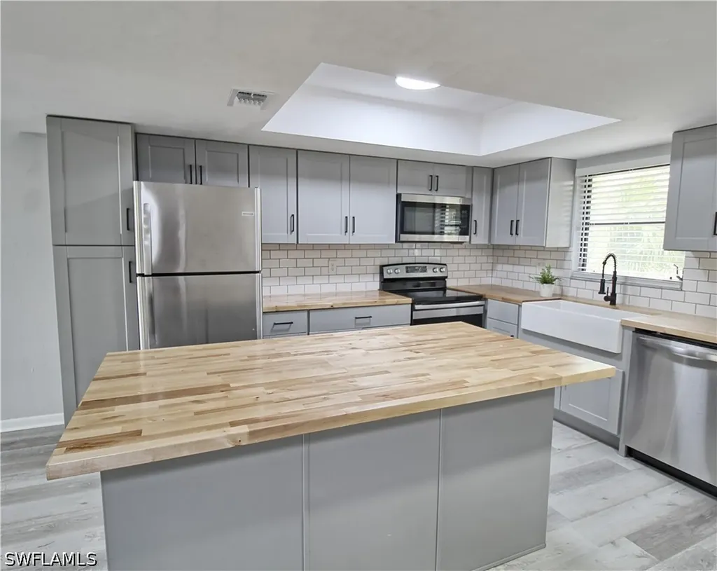 28160 Pine Haven Way Bonita Springs FL 34135