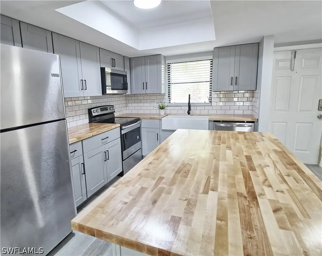 28160 Pine Haven Way Bonita Springs FL 34135