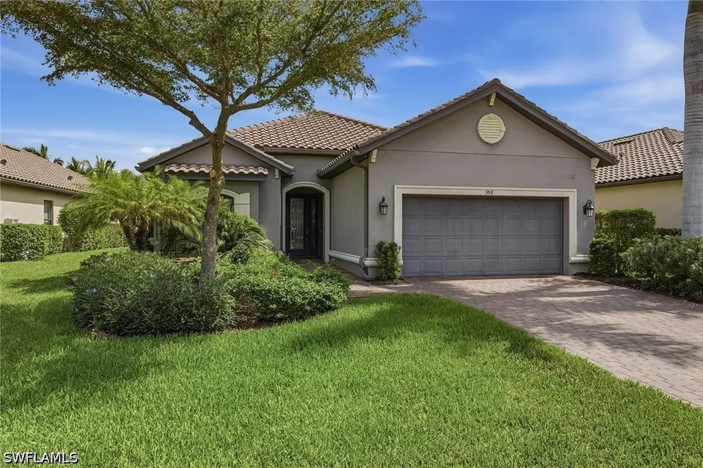 Naples FL, 9531 Campanile Circle