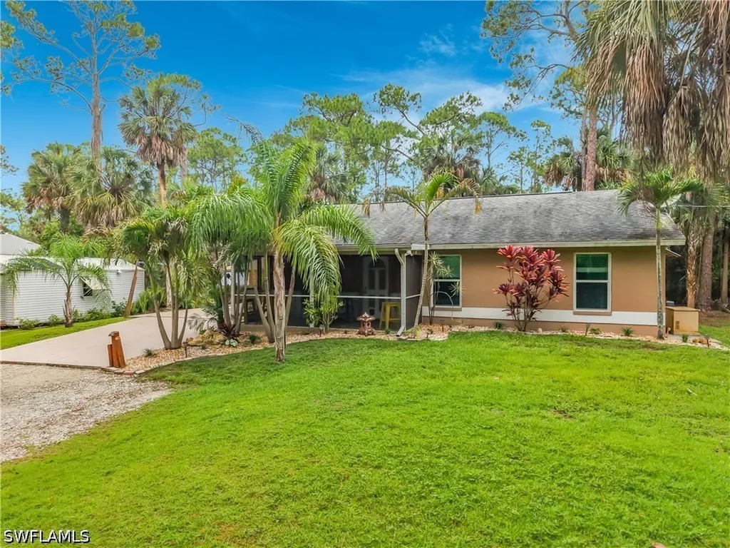 361 39th Avenue NE Naples FL 34120
