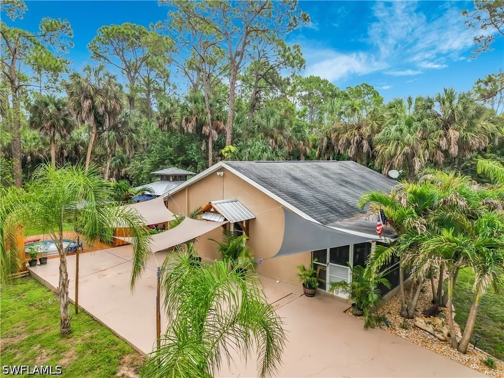 361 39th Avenue NE Naples FL 34120