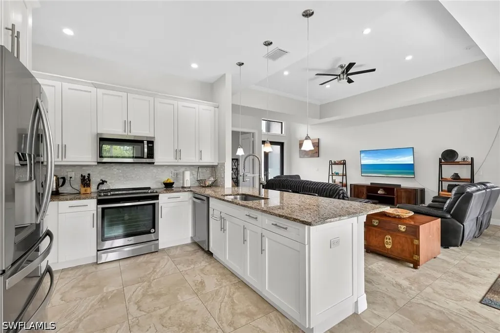 4504 16th Street NE Naples FL 34120