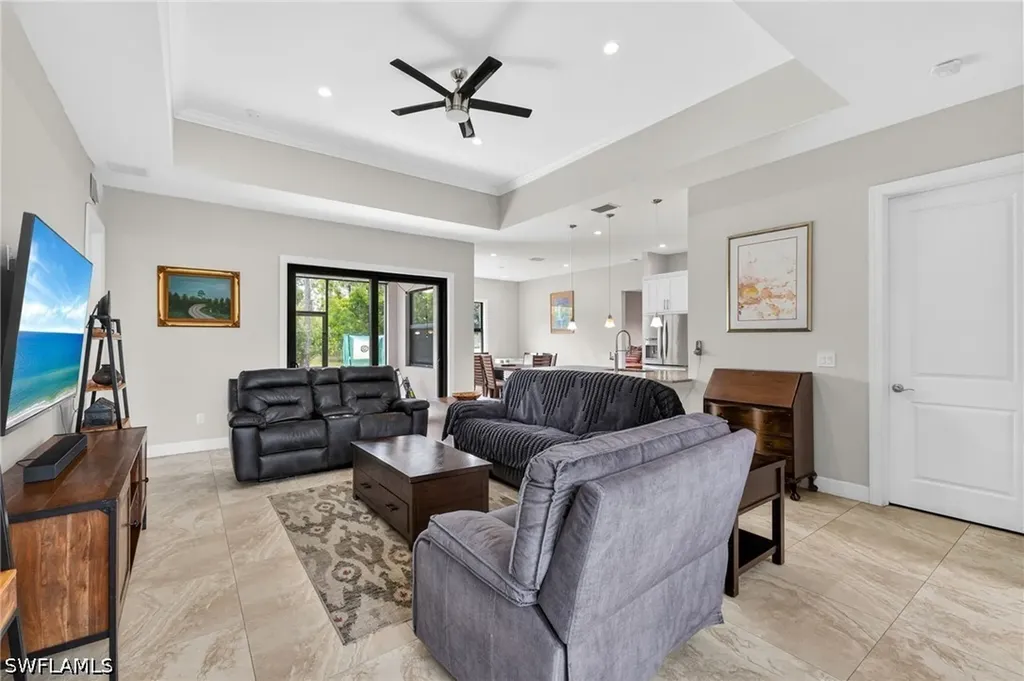 4504 16th Street NE Naples FL 34120