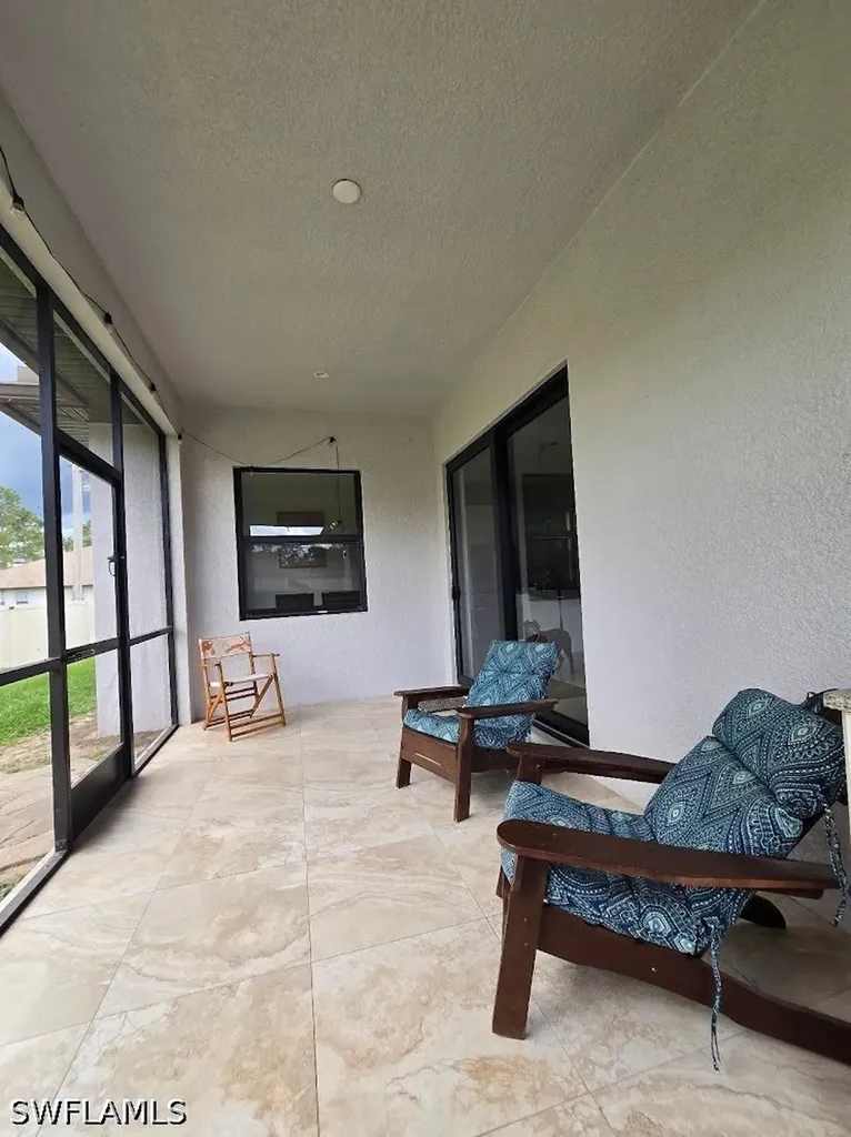 4504 16th Street NE Naples FL 34120