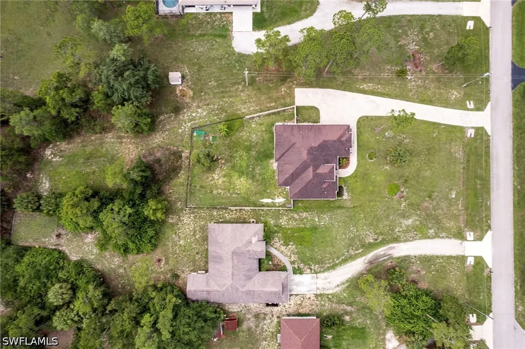 4504 16th Street NE Naples FL 34120