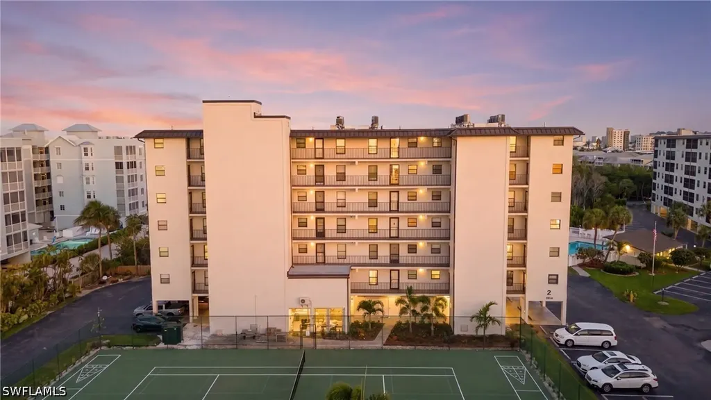 Fort Myers Beach FL, 6899 Estero Boulevard, Unit 254