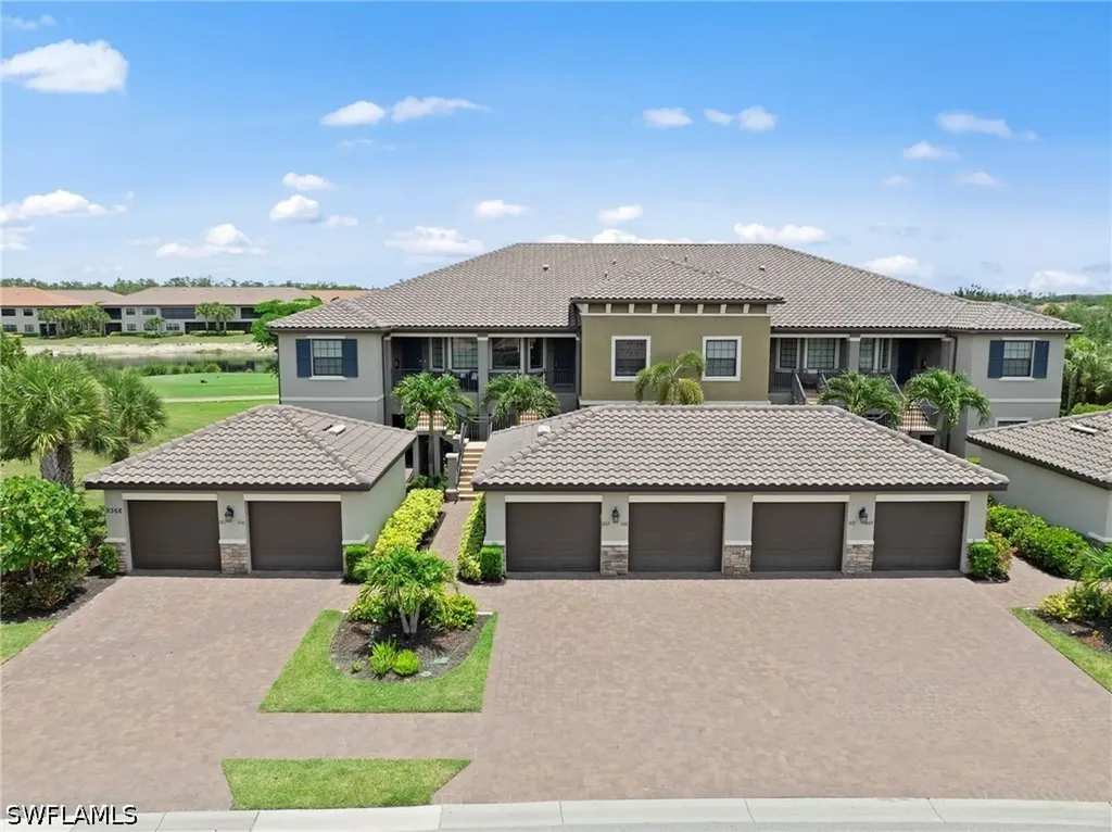9366 Pocida Court Naples FL 34119