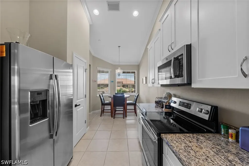 9366 Pocida Court Naples FL 34119