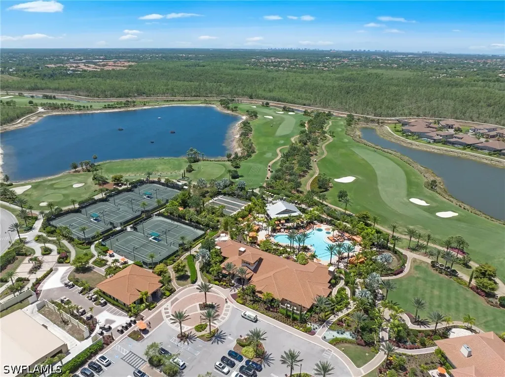 9366 Pocida Court Naples FL 34119