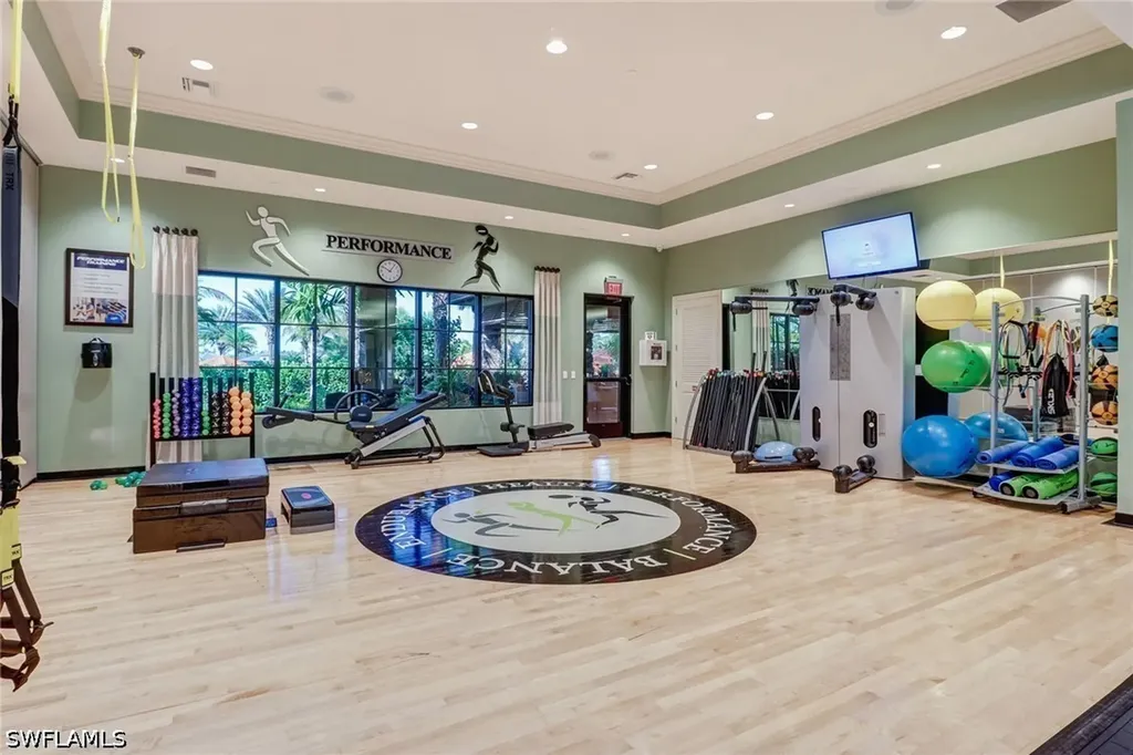 9366 Pocida Court Naples FL 34119