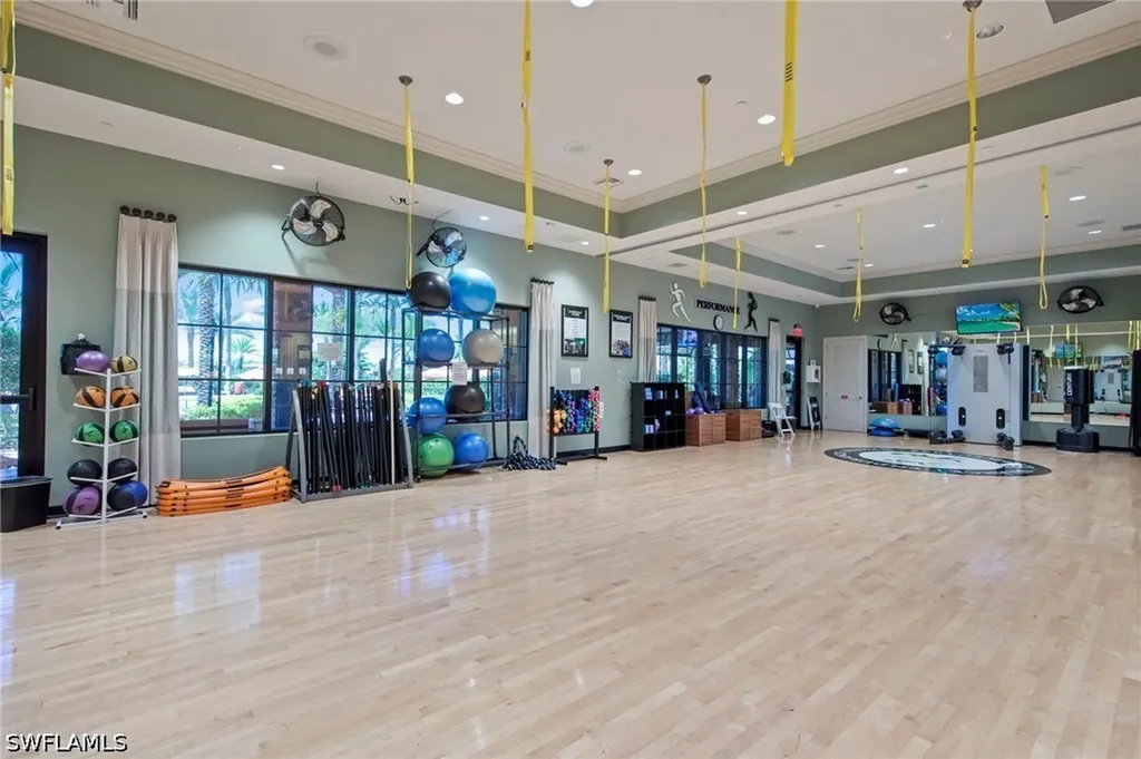 9366 Pocida Court Naples FL 34119