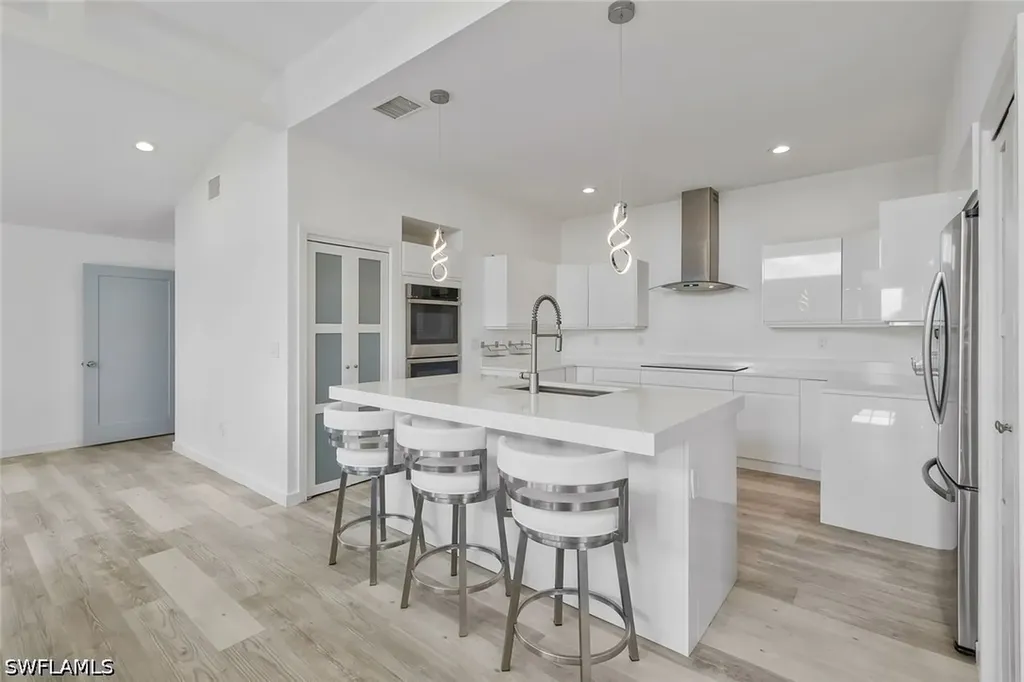 4044 62nd Avenue NE Naples FL 34120