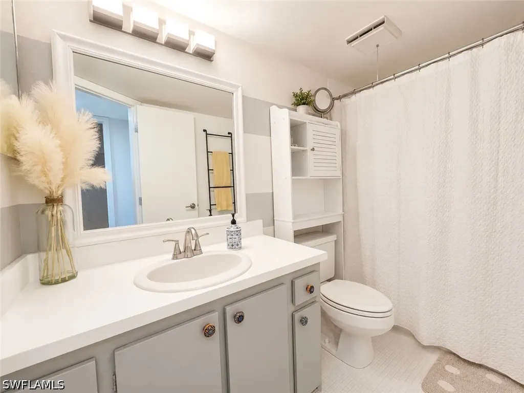 1056 Forest Lakes Drive Naples FL 34105