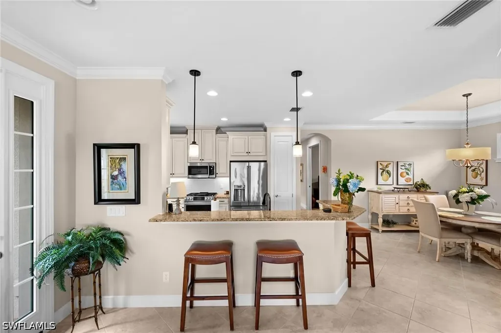 8450 Volaro Way Naples FL 34114
