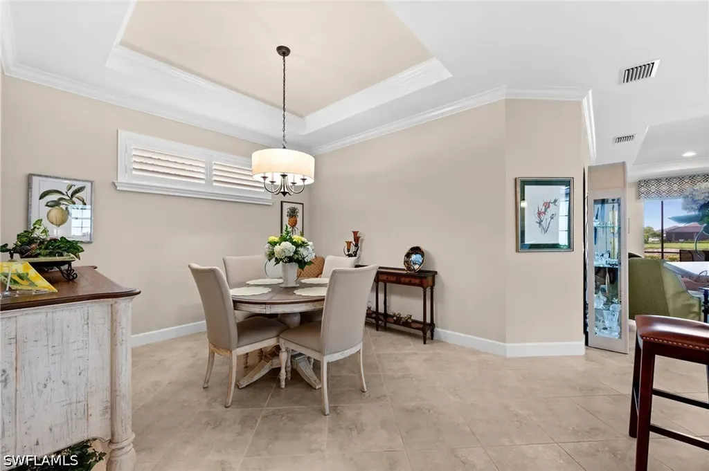 8450 Volaro Way Naples FL 34114
