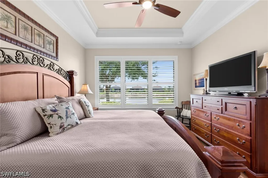 8450 Volaro Way Naples FL 34114