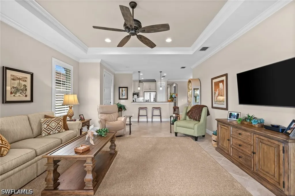 8450 Volaro Way Naples FL 34114