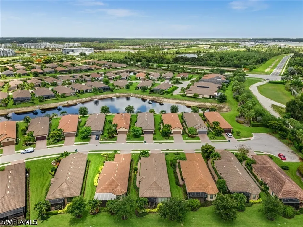 8450 Volaro Way Naples FL 34114