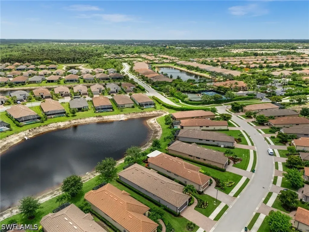 8450 Volaro Way Naples FL 34114