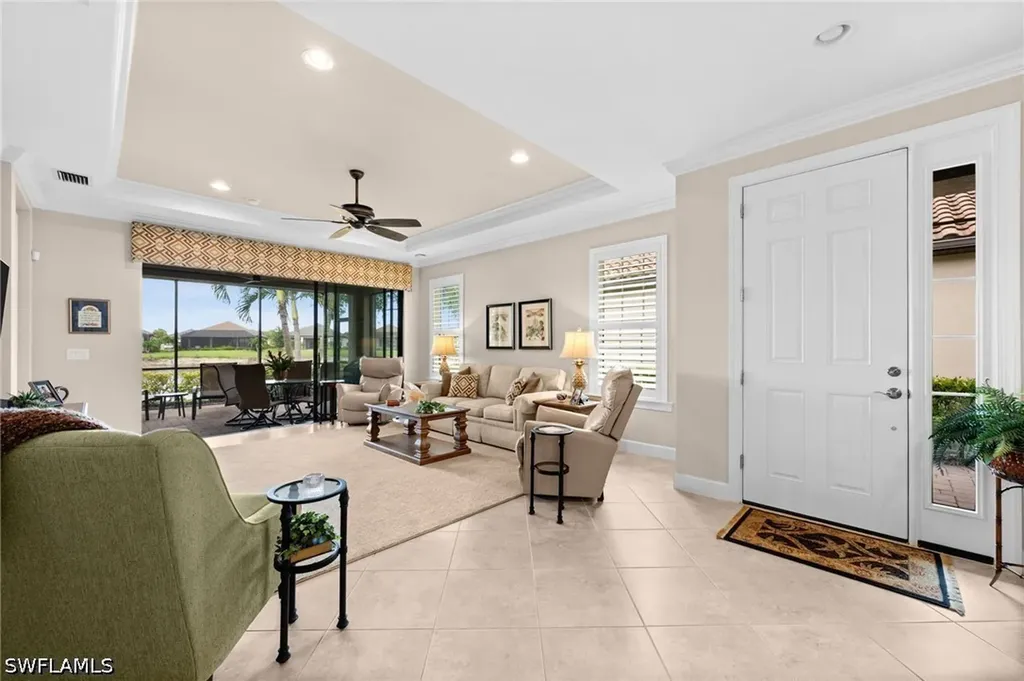 8450 Volaro Way Naples FL 34114