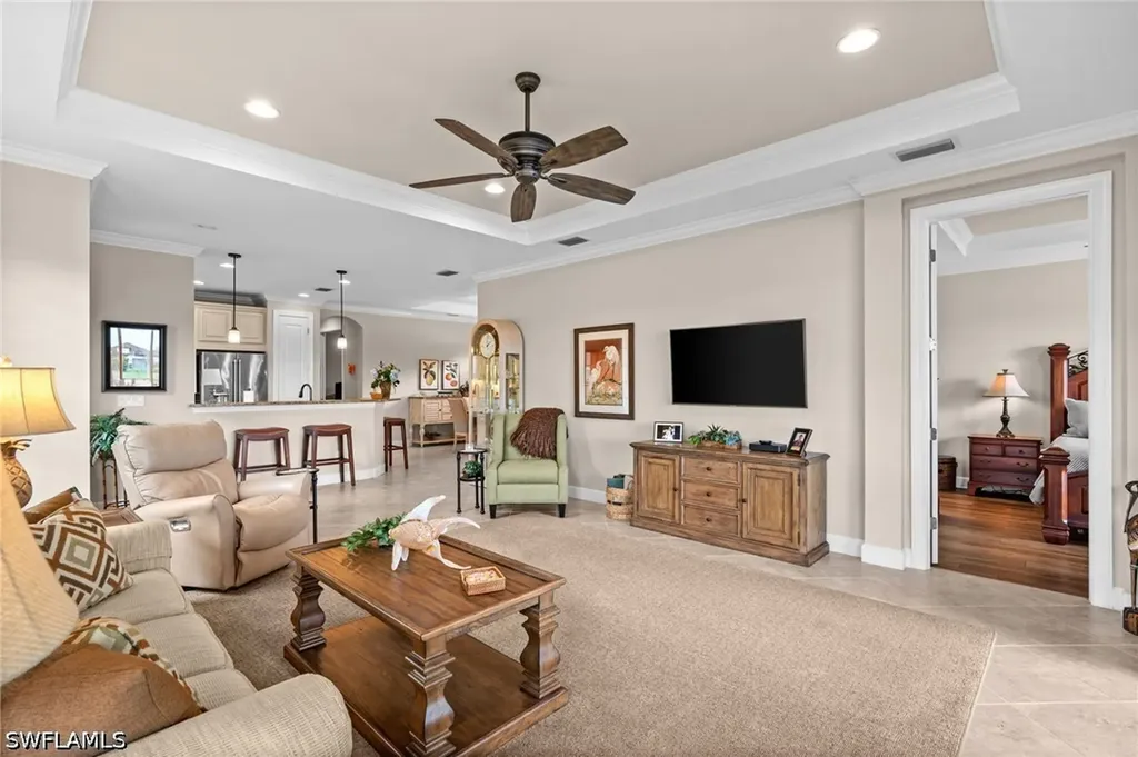 8450 Volaro Way Naples FL 34114