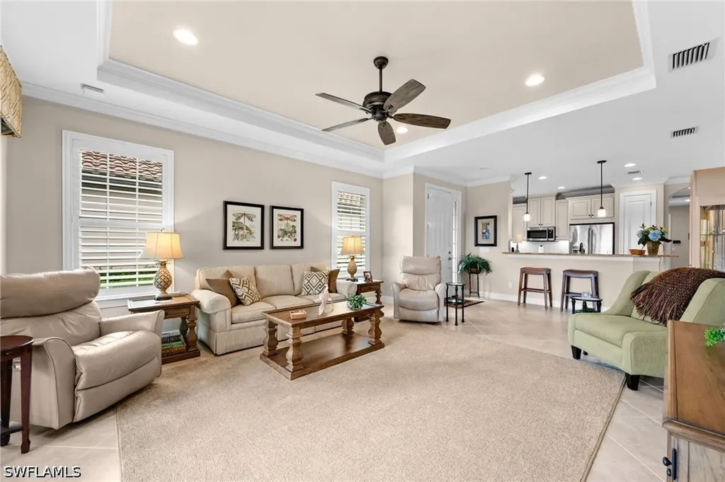 8450 Volaro Way Naples FL 34114