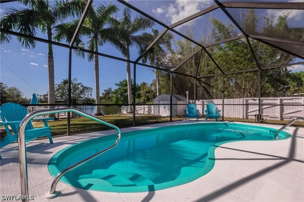 28 Constitution Drive Naples FL 34112