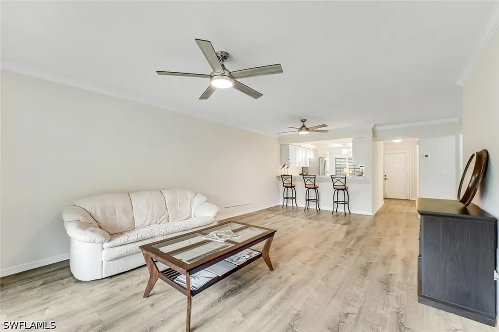 225 Robin Hood Circle Naples FL 34104