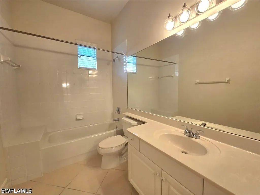 7892 Sanctuary Circle Naples FL 34104