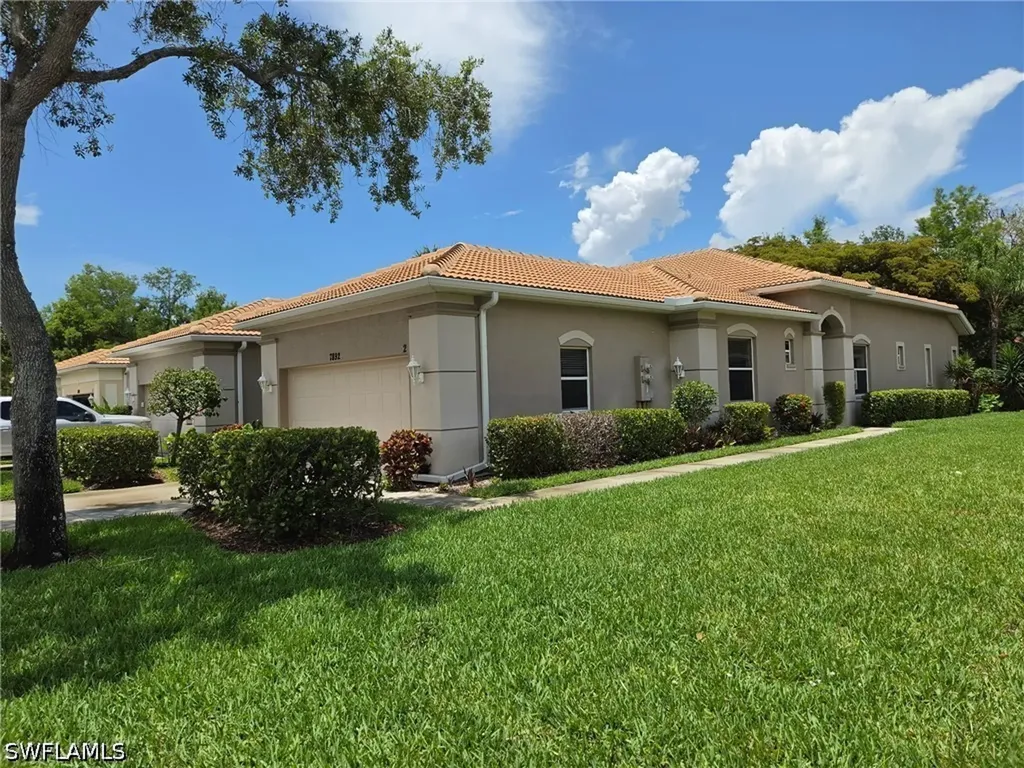7892 Sanctuary Circle Naples FL 34104