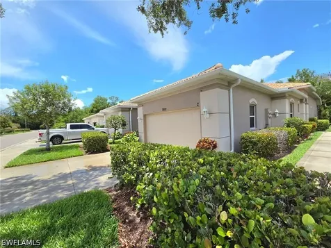 7892 Sanctuary Circle Naples FL 34104
