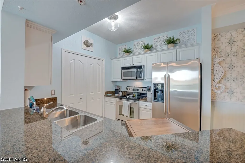 12940 Positano Circle Naples FL 34105