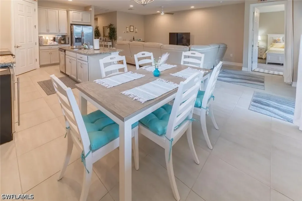 16366 Barclay Court Naples FL 34110