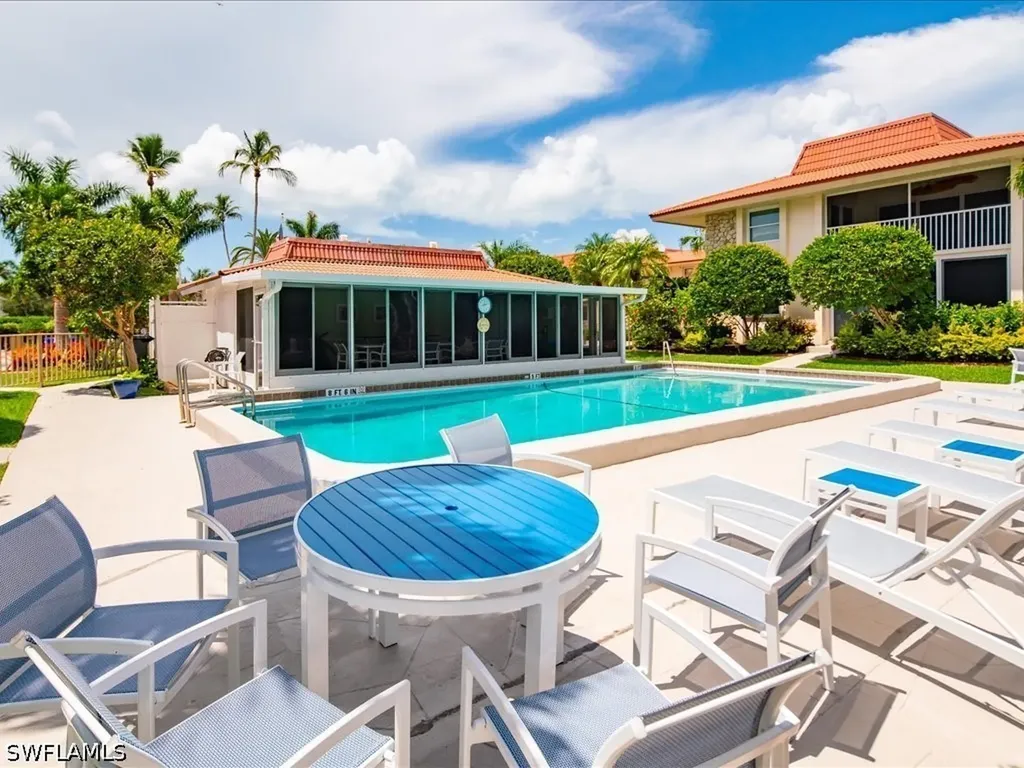 1200 Cherrystone Court Naples FL 34102