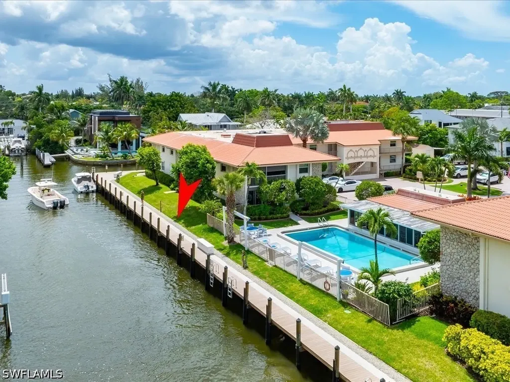 1200 Cherrystone Court Naples FL 34102